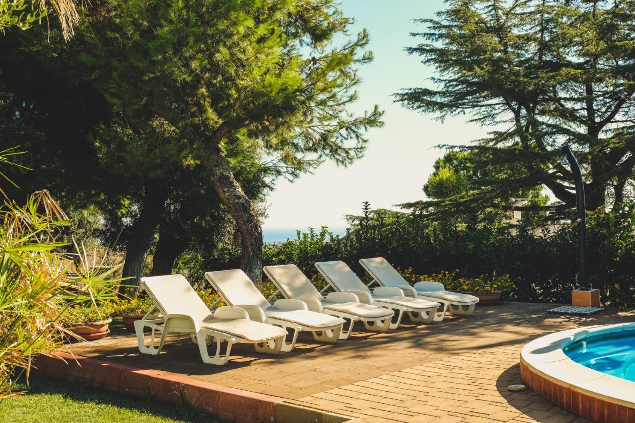 Villa Due Torri Cozzana المظهر الخارجي الصورة